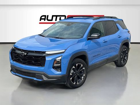 Used 2025 Chevrolet Equinox RS w/ Convenience Package III AWD/4WD image 3
