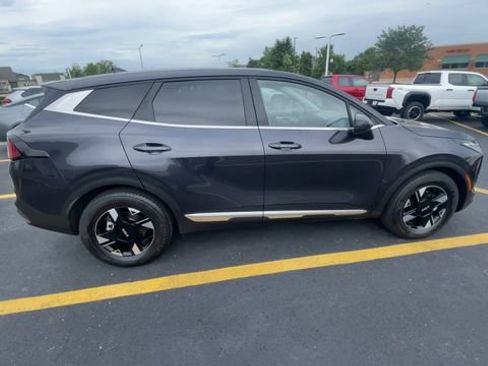 Used 2026 Kia Sportage LX FWD image 3