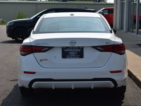 Used 2020 Nissan Sentra SV FWD image 9