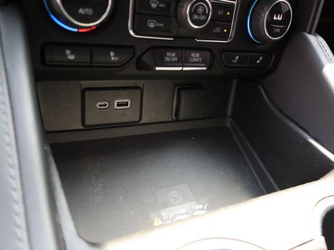 Used 2023 Chevrolet Tahoe Z71 AWD/4WD image 24