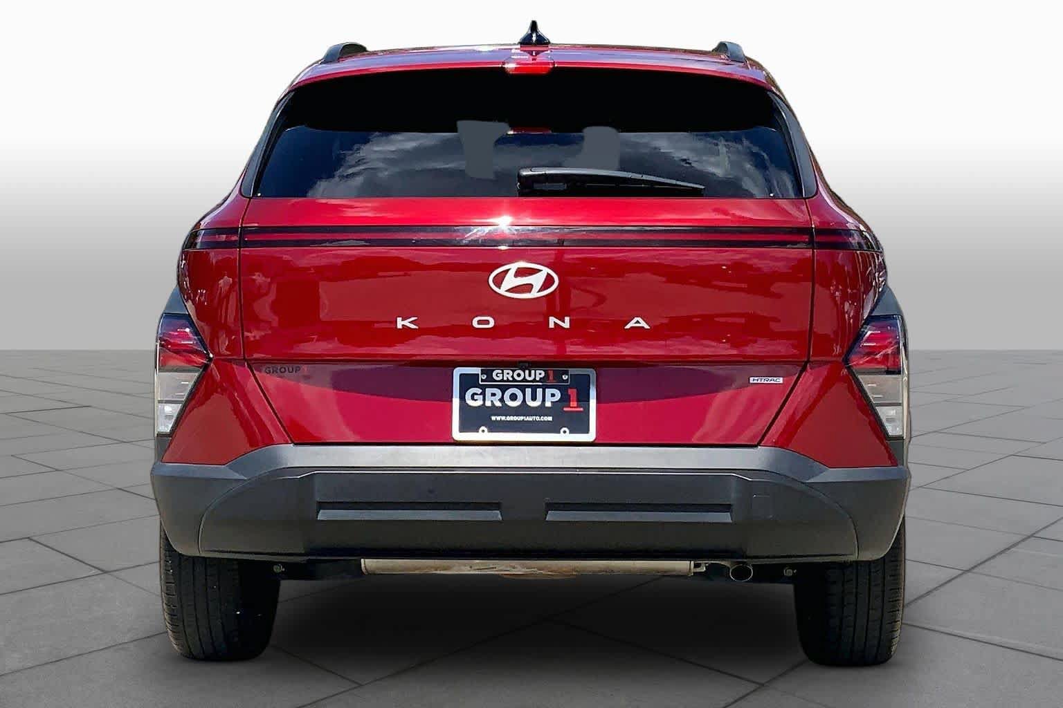 Used 2025 Hyundai Kona SEL AWD/4WD image 5