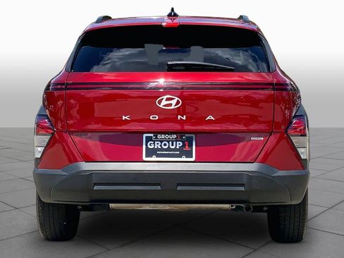 Used 2025 Hyundai Kona SEL AWD/4WD image 5
