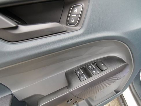 New 2025 Ford Maverick XL w/ Equipment Group 101A image 16