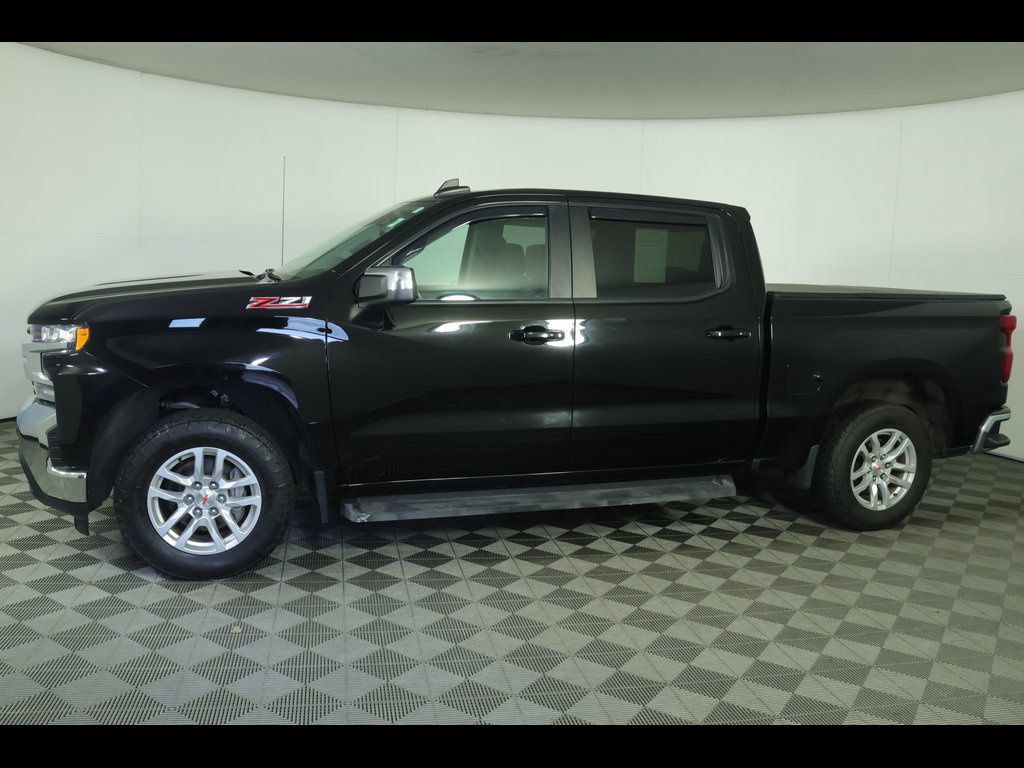 Used 2019 Chevrolet Silverado 1500 LT w/ All-Star Edition AWD/4WD image 4
