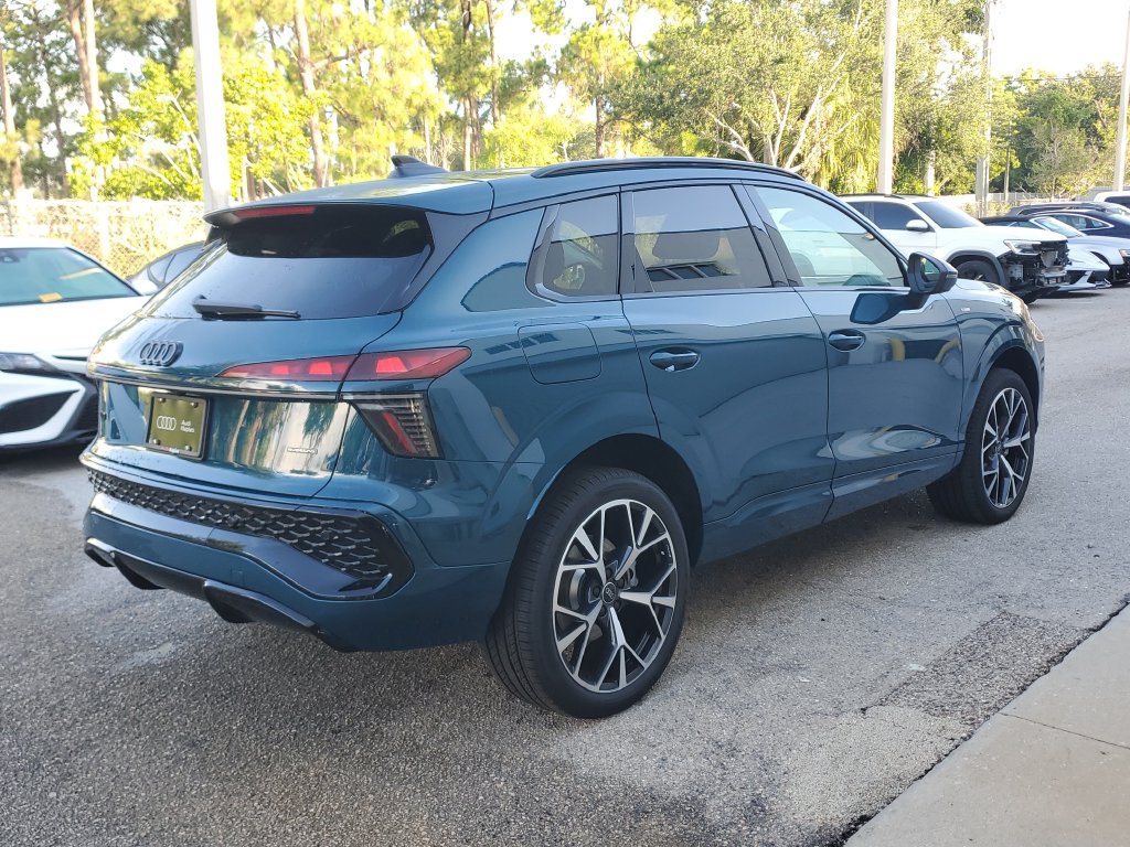 New 2026 Audi Q3 quattro 2.0T AWD/4WD image 5