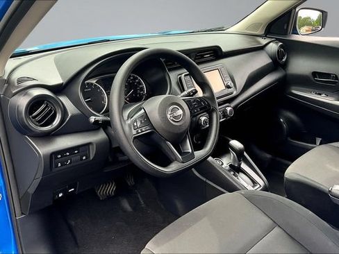 Used 2025 Nissan Kicks Play S FWD image 16