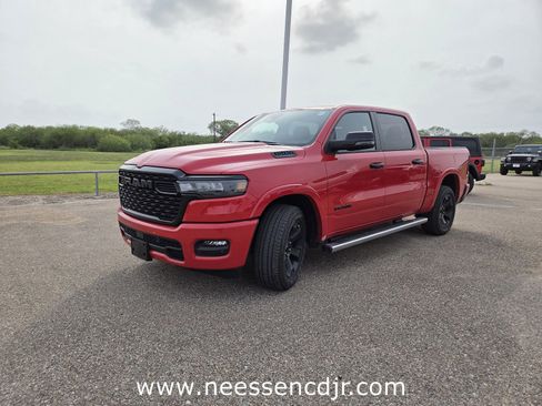 Used 2025 RAM 1500 Big Horn RWD image 3