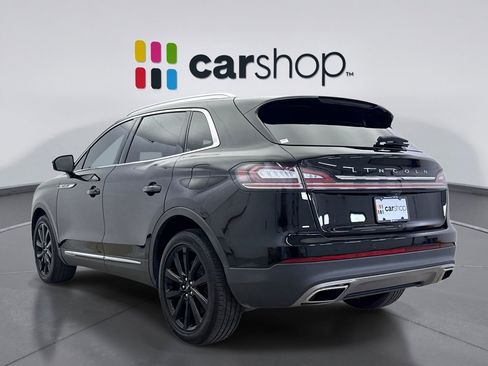 Used 2023 Lincoln Nautilus Reserve w/ Monochromatic Package image 3