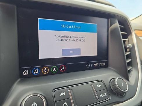 Used 2022 GMC Acadia SLE w/ Driver Convenience Package FWD image 23