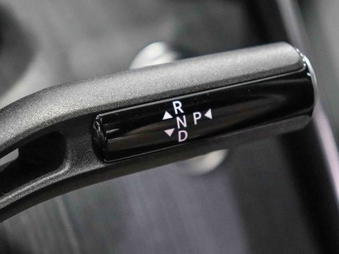 Used 2024 Mercedes-Benz C 300 Sedan image 22