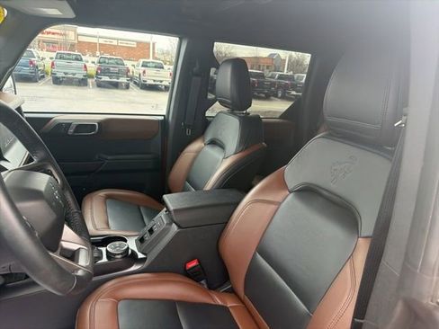 Used 2024 Ford Bronco Outer Banks image 19
