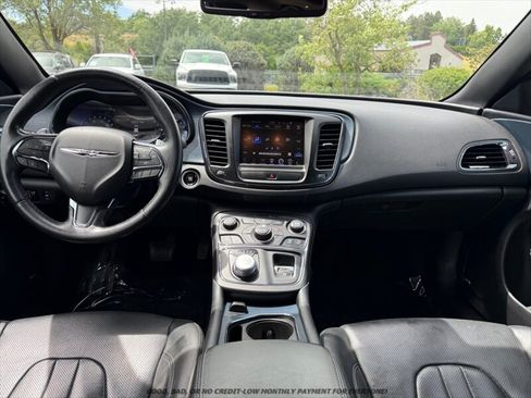 Used 2016 Chrysler 200 S w/ Navigation & Sound Group I AWD/4WD image 10