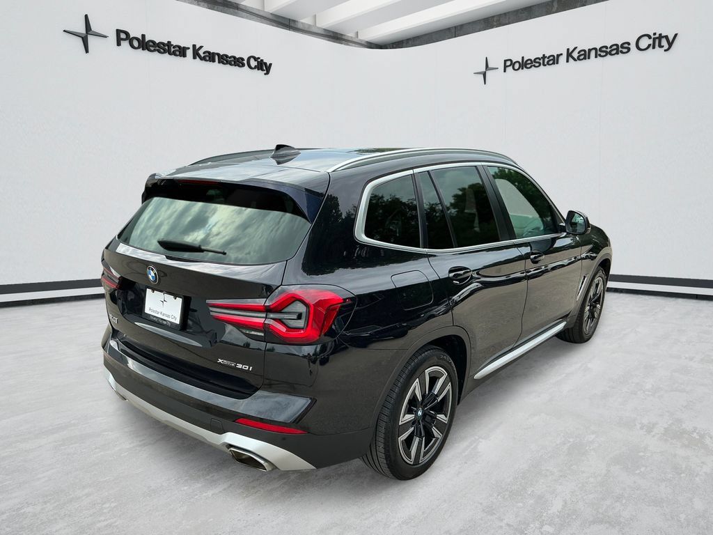 Used 2022 BMW X3 xDrive30i w/ Premium Package 2 AWD/4WD image 5