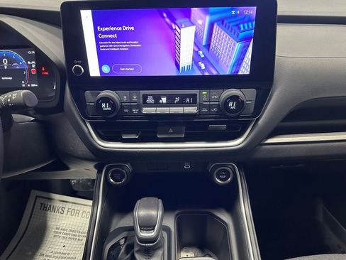 Used 2025 Toyota Grand Highlander AWD image 25