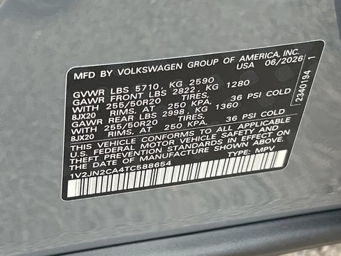 New 2026 Volkswagen Atlas SE FWD image 28