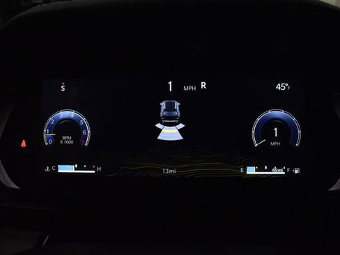 New 2025 Jeep Grand Cherokee Limited image 15