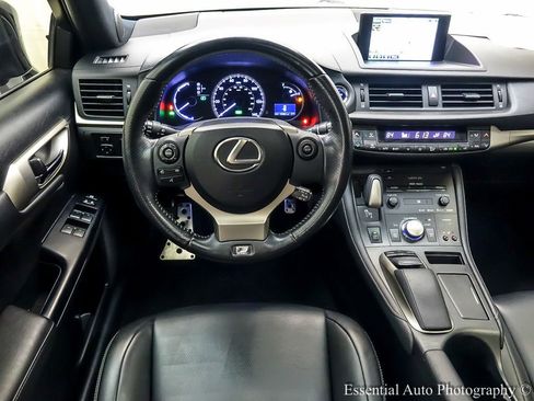 Used 2014 Lexus CT 200h image 14