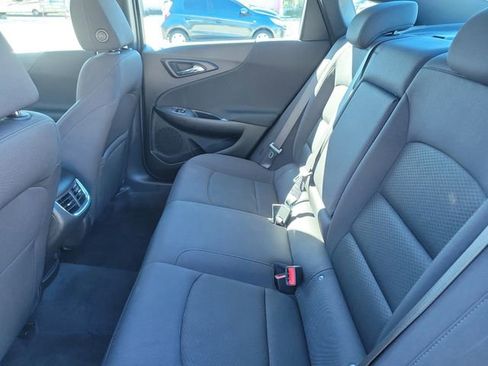 Used 2025 Chevrolet Malibu LT image 13