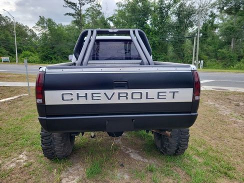 Used 1988 Chevrolet Silverado 1500 4x4 Regular Cab image 9