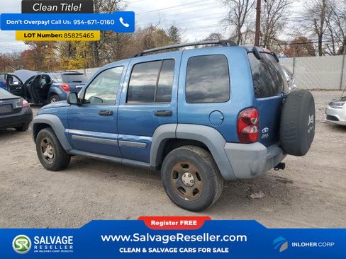 Used 2005 Jeep Liberty Sport image 3