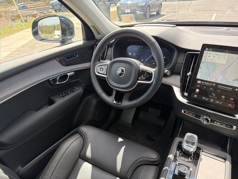 New 2026 Volvo XC90 B6 Ultra w/ Protection Package AWD/4WD image 12