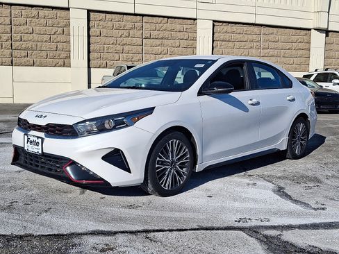 Certified 2022 Kia Forte GT-Line image 1