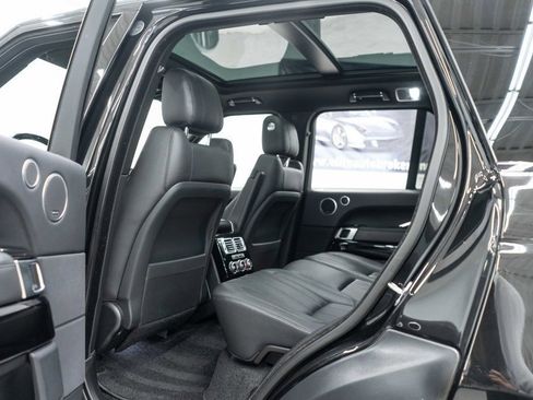 Used 2017 Land Rover Range Rover HSE image 33