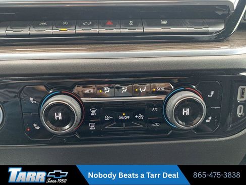 Used 2024 Chevrolet Silverado 1500 LT AWD/4WD image 16