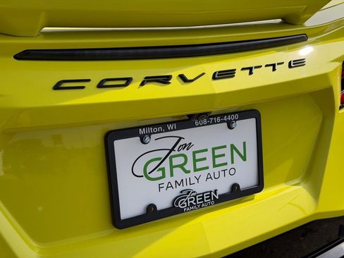 Used 2021 Chevrolet Corvette Stingray Preferred Cpe w/ Z51 Performance Package image 26