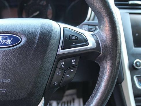 Used 2016 Ford Fusion SE w/ Equipment Group 202A FWD image 16