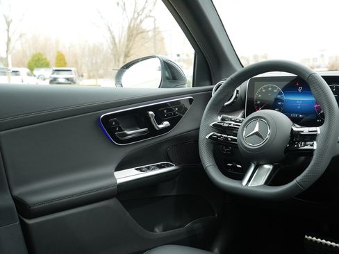 New 2026 Mercedes-Benz GLC 300 4MATIC image 23