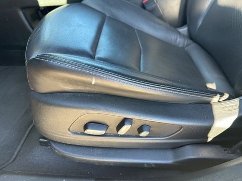 Used 2020 Cadillac XT6 Premium Luxury image 18