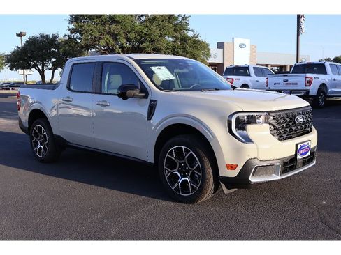 Used 2025 Ford Maverick Lariat AWD/4WD image 12