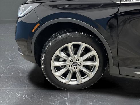 Used 2022 Lincoln Corsair AWD w/ Premium Package image 38