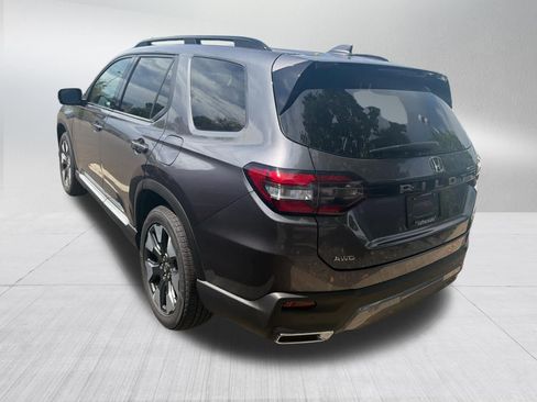 Used 2026 Honda Pilot Elite image 8
