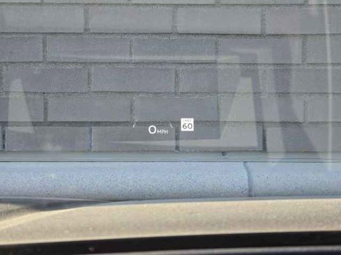 Used 2025 Audi Q5 Premium Plus w/ Premium Plus image 16