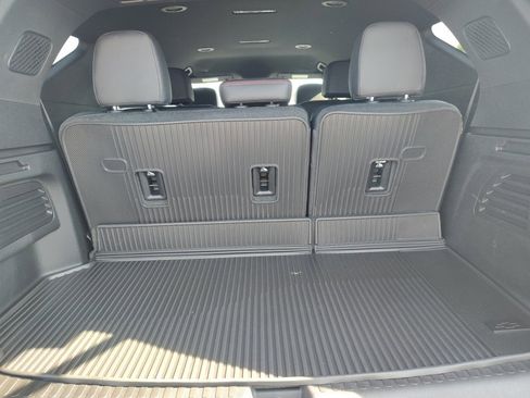 New 2026 Chevrolet Traverse RS w/ LPO, Floor Liner Package image 22