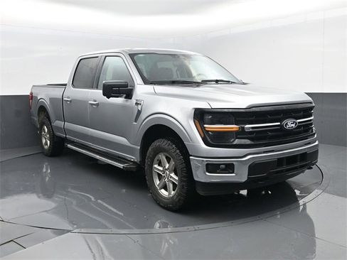 Used 2024 Ford F150 XLT w/ Tow/Haul Package image 3