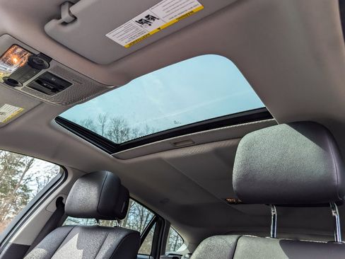 Used 2013 BMW X6 xDrive35i image 17