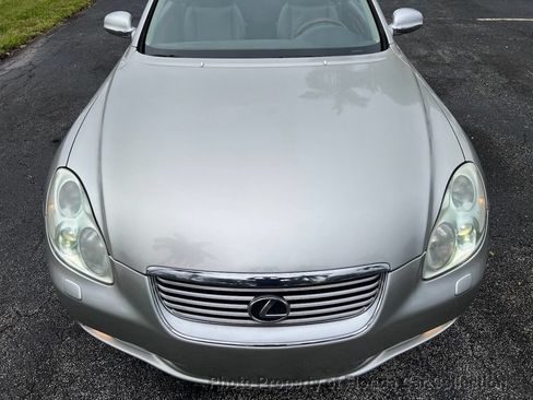 Used 2002 Lexus SC 430 Convertible RWD image 25