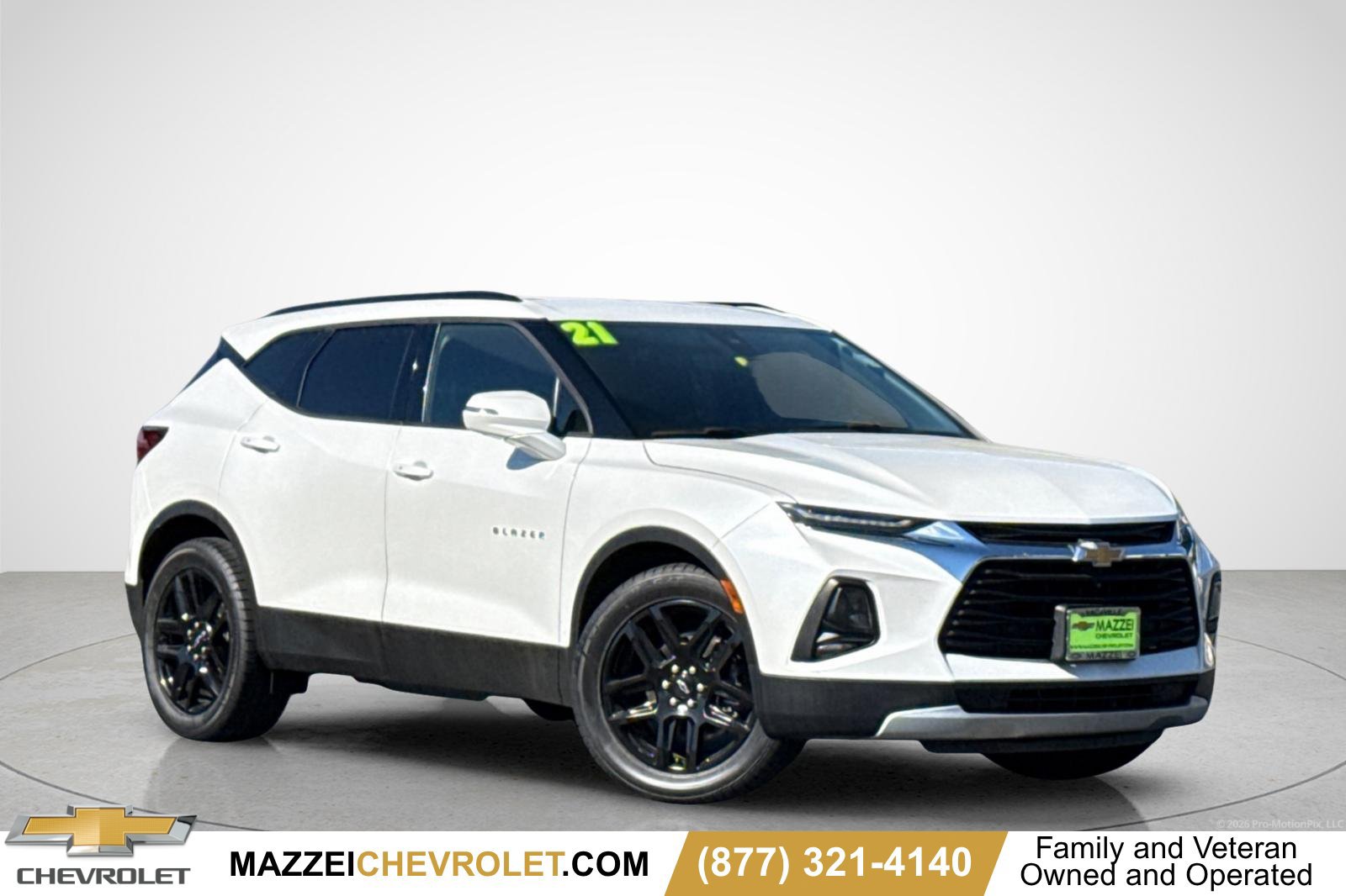 Used 2021 Chevrolet Blazer LT w/ Sound & Technology Package FWD image 1