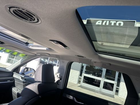 Used 2025 Hyundai Palisade Limited image 11