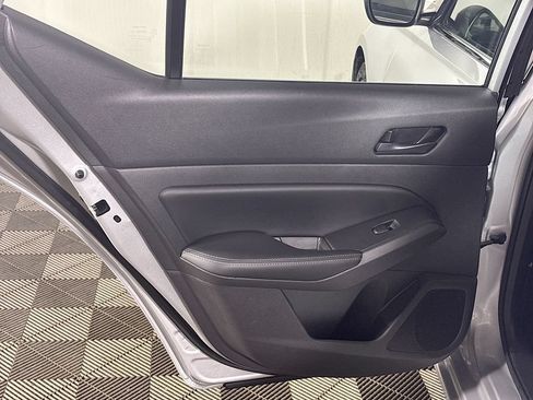 Used 2024 Nissan Altima 2.5 SV FWD image 18