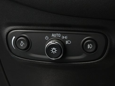 Used 2022 Chevrolet Equinox Premier AWD/4WD image 21