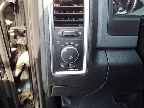 Used 2017 RAM 1500 Big Horn AWD/4WD image 16