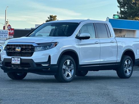 New 2025 Honda Ridgeline RTL image 8