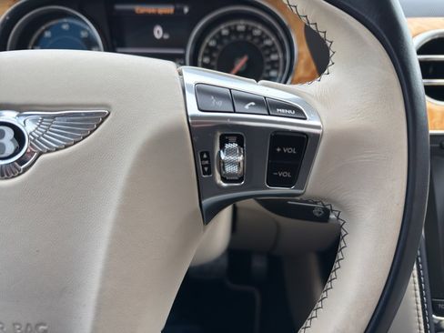 Used 2017 Bentley Continental GT image 34
