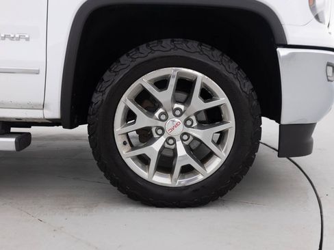 Used 2016 GMC Sierra 1500 SLT w/ SLT Premium Package AWD/4WD image 18