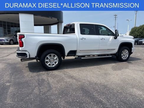 Used 2025 Chevrolet Silverado 2500 High Country w/ High Country Premium Package image 10