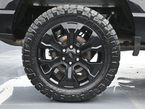 Used 2022 Ford F150 Lariat w/ Equipment Group 502A High image 17